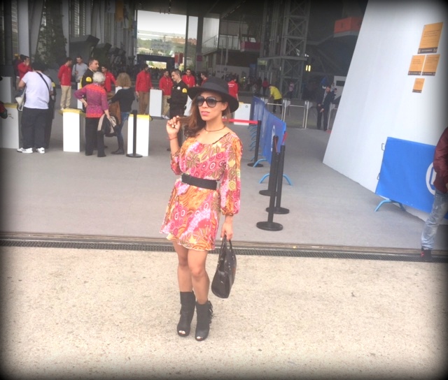 angienewlook-pleat skirt-peep toes-hernan cortes-angie reyn-estilista moda madrid-personal shopper madrid-midi skirt-madrid-blog moda-mutua madrid open-michael kors belt