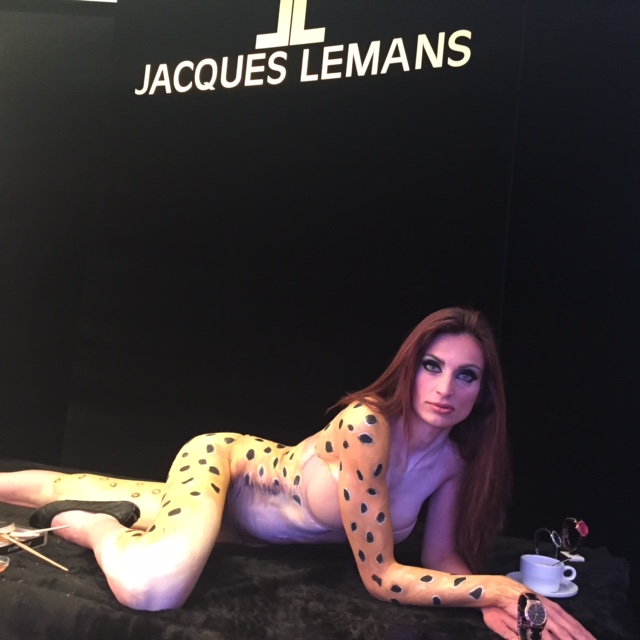 open day-muy personal-angie-angie reyn-angienewlook-naughty dog-prints-tendencias otono invierno 2015-moda-mujer-estilo-bryant park comunicacion-culottes-sinela shoes-furla minibag-jacques lemans-pant