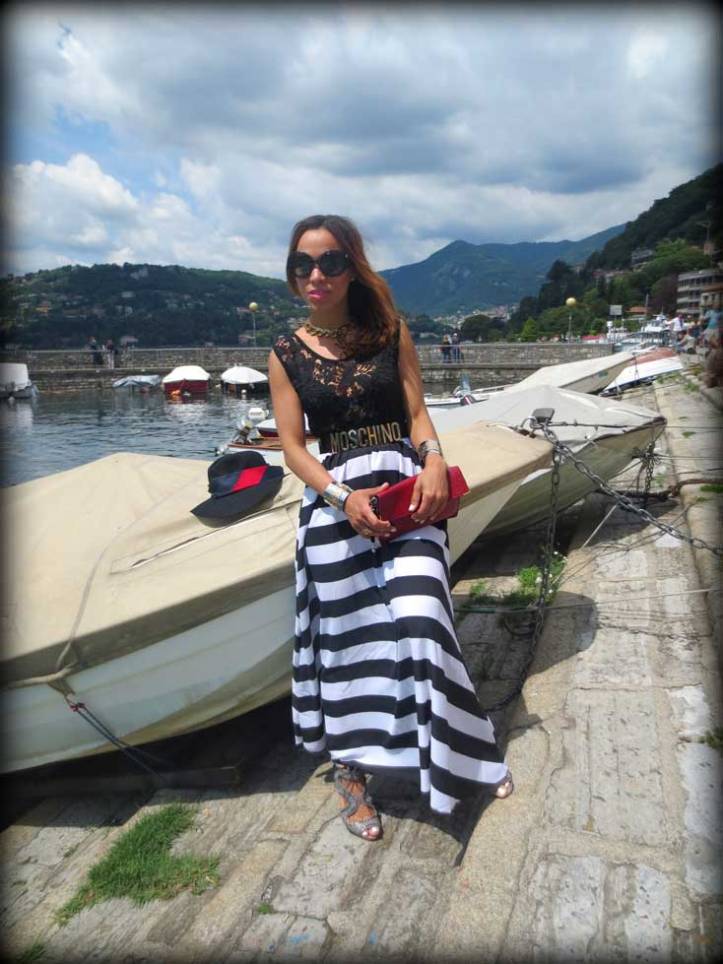 switzerland-suiza-lugano-stripes-top-rayas-denny-rose-angie-reyn-falda-de-cuero-gafas-prada-fashion-blogger-personal-shopper-madrid-vestido-de-rayas-sombrero-oysho