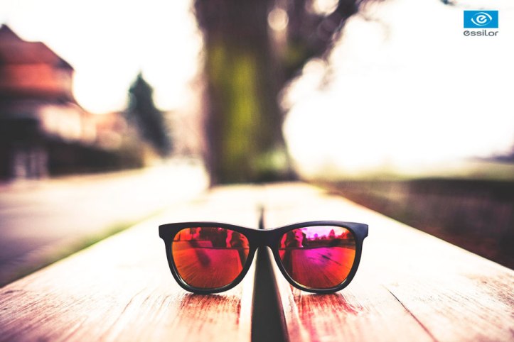 mirrored-sunglasses-gafas-espejadas-polarizadas-angienewlook-estilo-tendencias-gafas-de-sol-angie-reyn-que-me-pongo-verano-lentes-de-sol-sunglasses-essilor