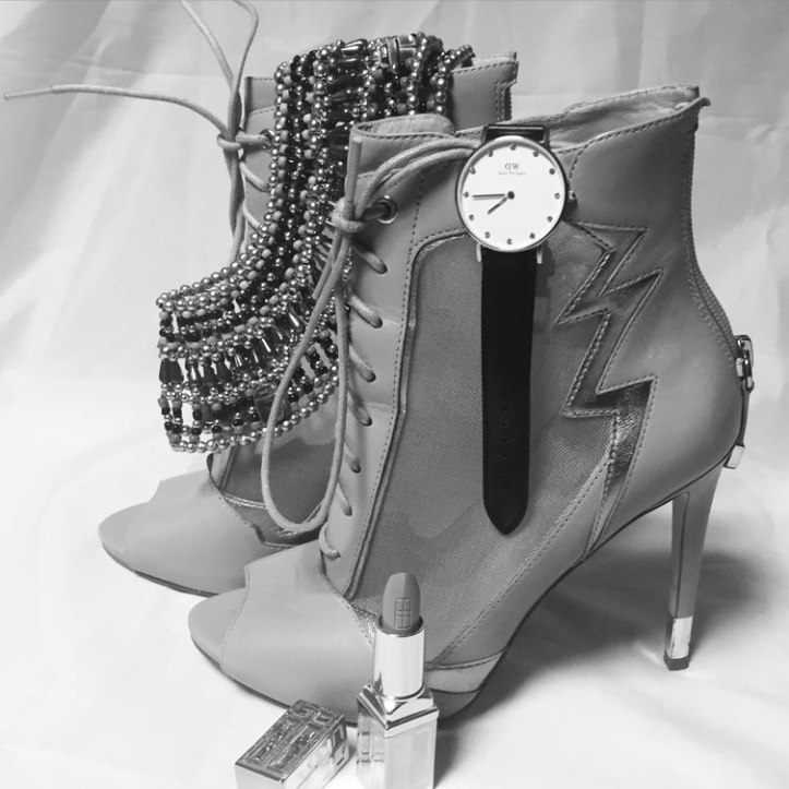 time-for-shoes-guess-booties-botines-guess-reloj-daniel-wellington-daniel-wellington-watch-dwinmadrid-angienewlook-angie-reyn-angie-r-moda-estilo-oi-2015-aw-2015