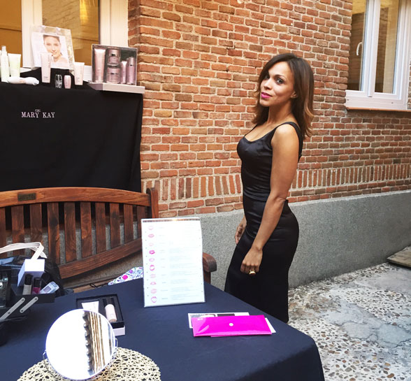 angienewlook-little-black-dress-mary-kay-vestido-negro-coctel-wardrobe-essential-cosmetica