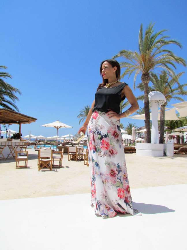 angienewlook-angie-reyn-natalia-de-lara-vestido-de-flores-alta-costura-vestido-largo-destino-ibiza-pacha-ibiza-ibiza-blog-moda-moda-verano