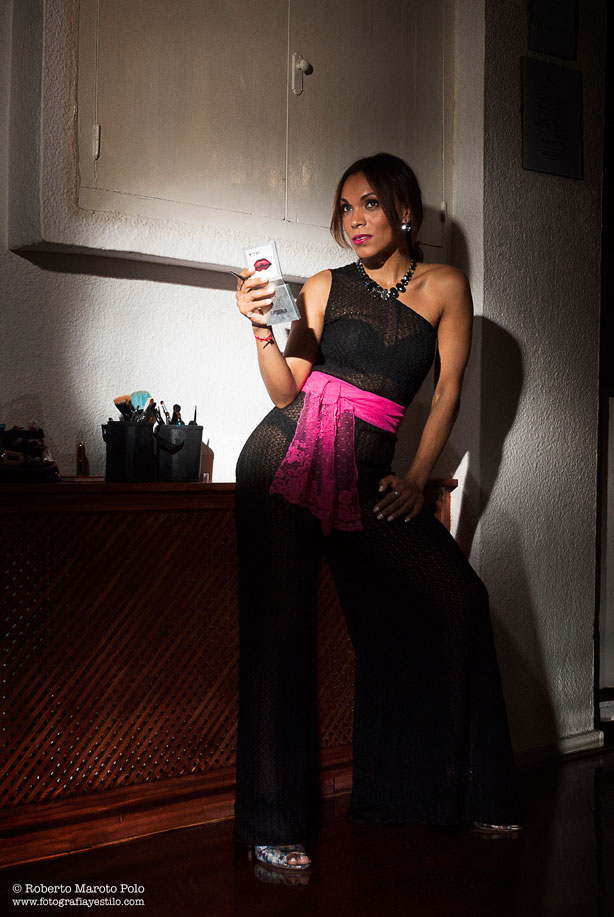 Roberto-Maroto-Polo-Fotografia-y-Estilo-Angie-Reyn-010-sheer-jumpsuit-zapatos-de-tacon-high-heels