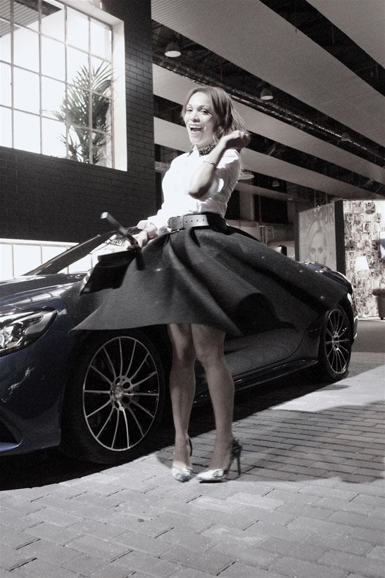 cinturon-michael-kors-skater-skirt-ifema-blog-moda