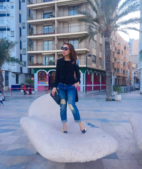 DENNY-ROSE-VENIROS-ANGIENEWLOOK-holidays-angie-reyn-cafe-noir-shoes