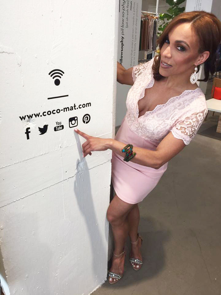 coco-mat-nyc-leading-latinas-en-New-york-angienewlook-angie-reyn-latinas-en-new-york-fashion-stylist