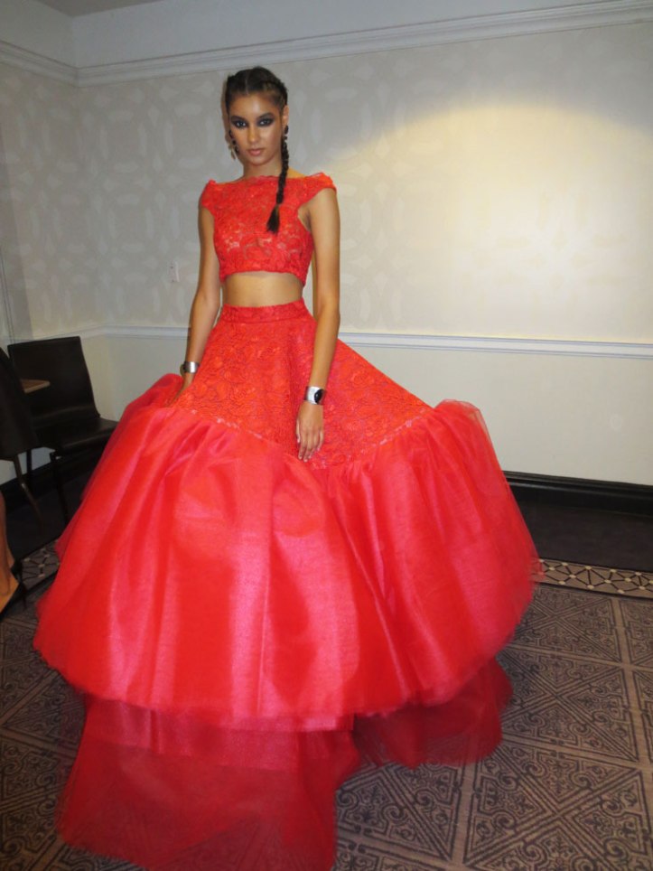 crop-top-trend-alta-costura-haute-couture-ss2017-fashion-show-pv2017-pasarela-nueva-york