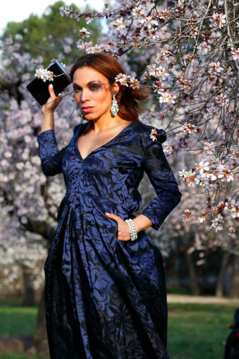 vintage-clutch-fashion-blogger-angie-reyn-angienewlook