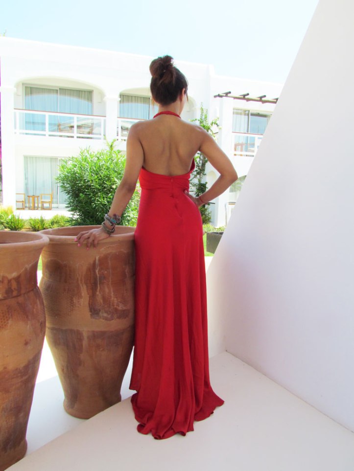 angienewlook-angie-reyn-vestido-rojo-vestido-rojo-alta-costura-haute-couture-dress-vestido-arquimedes-llorens-blog-moda-destino-ibiza-destino-pacha-ibiza-resort-vestido-de-alfombra-roja