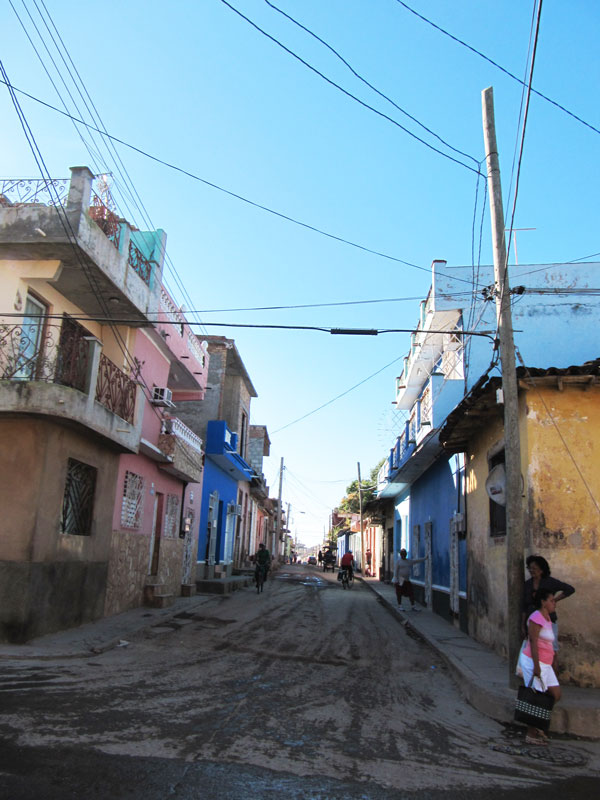 cuban-streets-calles-cubanas-traveler-angie-r