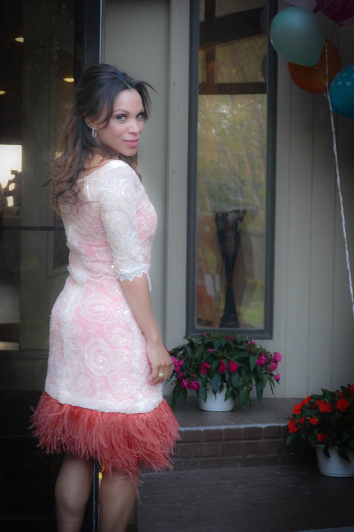 feather-dress-angie-reyn-angienewlook