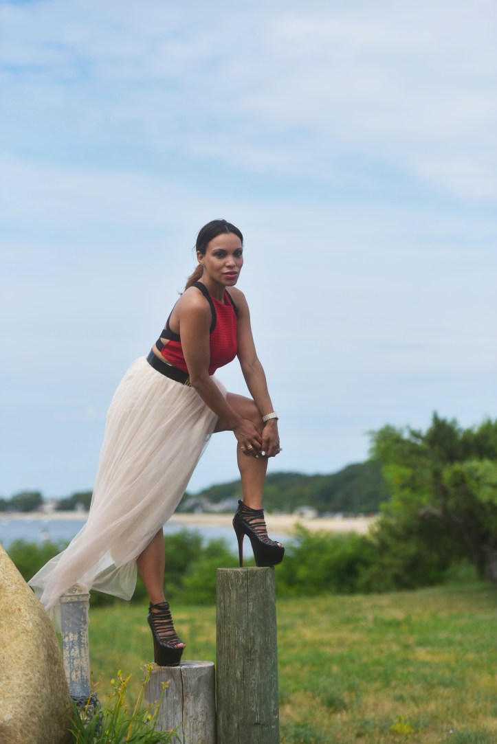 louboutin sandals, sandalias de christian louboutin, falda de tul, tulle skirt