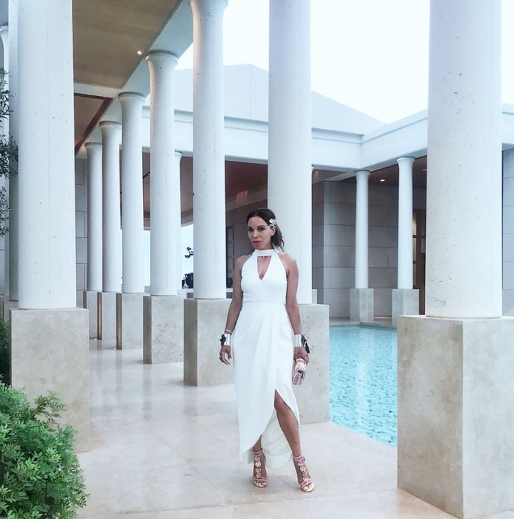 bride-style-greek-cut-dress-wrapping-dress-long-white-dress