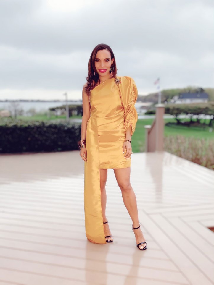 vestido-amarillo-cumpleanos-birthday-look-cartier-love-bracelet