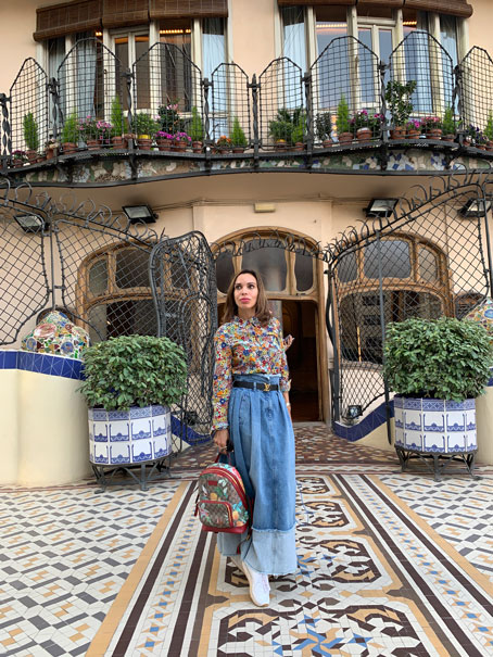 casa-batllo-barcelona-denim-skirt-floral-print-shirt